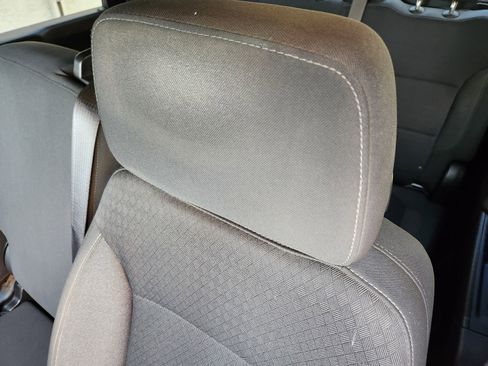 Used 2021 Chevrolet Silverado 2500 LT w/ Z71 Off-Road Package image 15