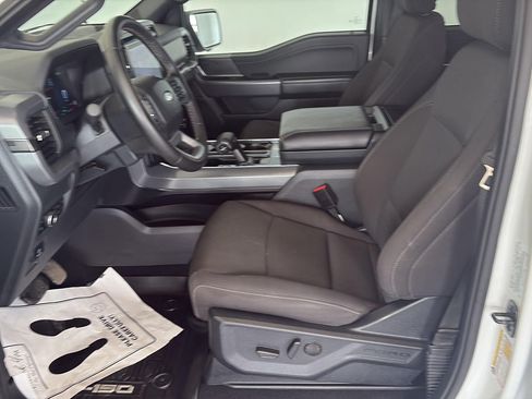 Used 2025 Ford F150 XLT w/ Equipment Group 302A MID AWD/4WD image 7