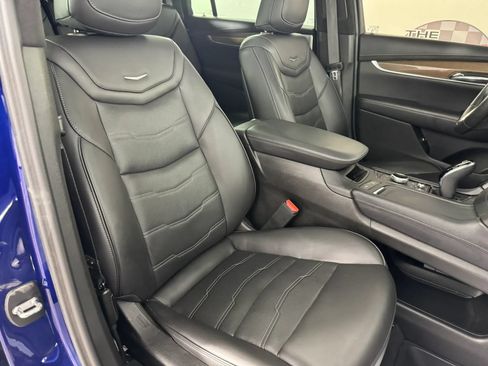 Used 2023 Cadillac XT6 Sport w/ Platinum Package AWD/4WD image 34