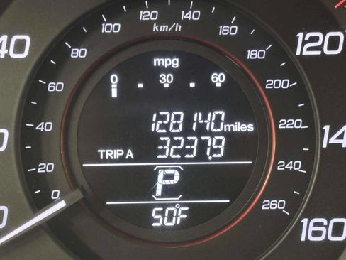 Used 2014 Honda Accord Sport image 32