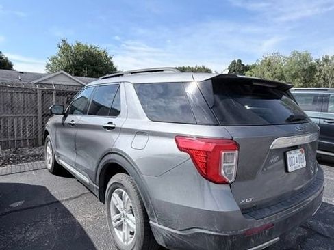 Used 2024 Ford Explorer XLT w/ Equipment Group 202A AWD/4WD image 4