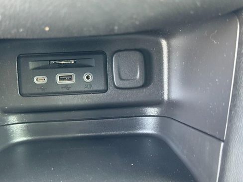 Used 2024 Chevrolet Equinox RS w/ RS Leather Package image 22