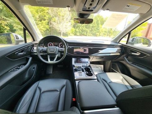 Used 2022 Audi Q7 3.0T Premium Plus w/ Premium Plus Package AWD/4WD image 35