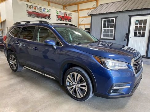 Used 2020 Subaru Ascent Limited w/ Technology Package AWD/4WD image 3