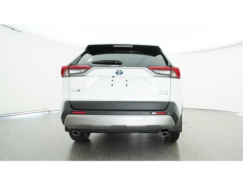 Used 2024 Toyota RAV4 Limited w/ Advanced Technology Package AWD/4WD image 29