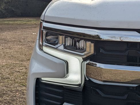 New 2025 Chevrolet Silverado 1500 LT image 10