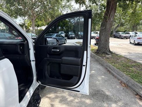 Used 2021 Chevrolet Silverado 1500 Custom AWD/4WD image 19