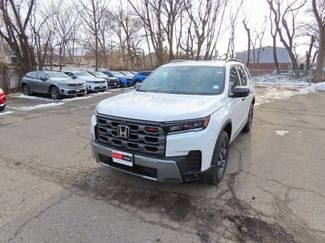 New 2026 Honda Pilot TrailSport video 1