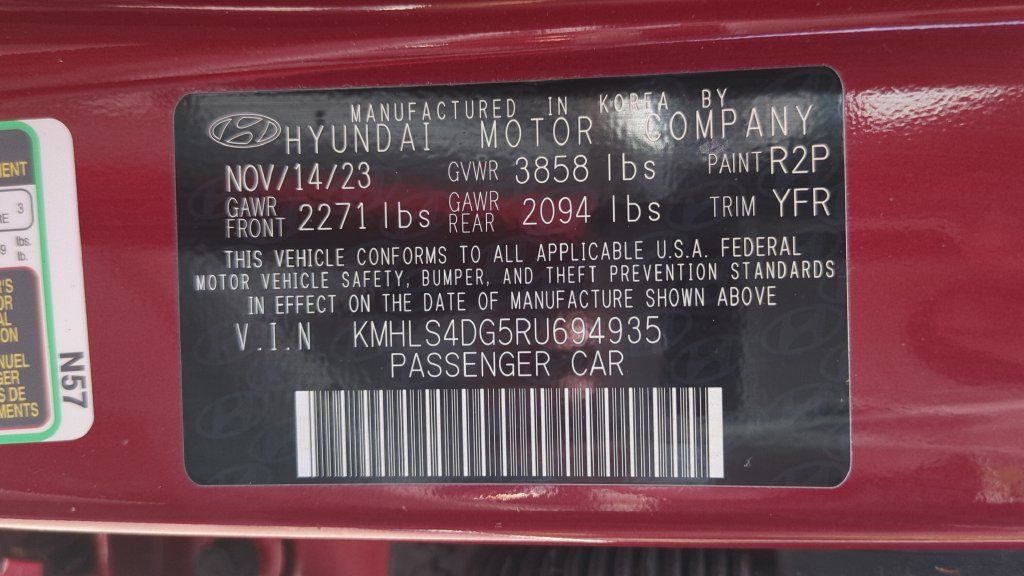 Certified 2024 Hyundai Elantra SEL w/ Convenience Package FWD image 21