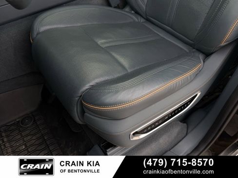 Used 2022 Jeep Grand Wagoneer Series II w/ Convenience Group III image 25