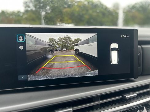 New 2026 Hyundai Santa Fe SEL w/ Tow & Go Package AWD/4WD image 18