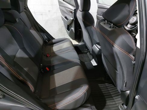 Used 2020 Subaru Crosstrek 2.0i Premium image 11