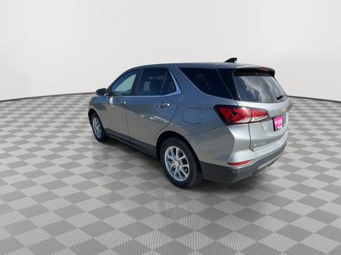 Used 2024 Chevrolet Equinox LT AWD/4WD image 6