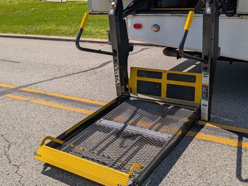 Used 2007 Ford E-450 and Econoline 450 RWD image 26