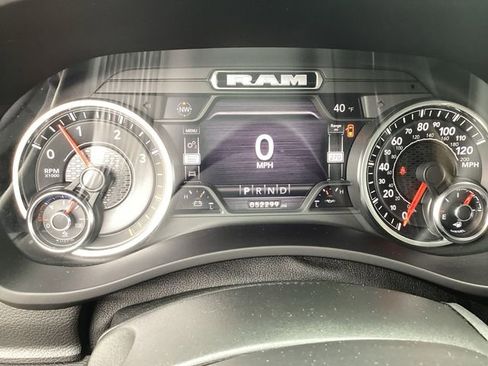 Certified 2022 RAM 2500 Laramie AWD/4WD image 15