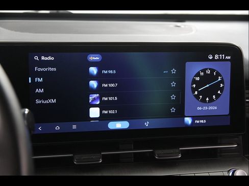 Certified 2025 Hyundai Kona SEL AWD/4WD image 10