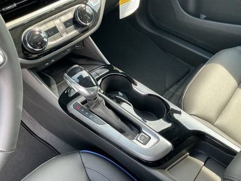 New 2026 Buick Envista Sport Touring w/ Convenience II Package FWD image 10