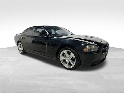 Used 2012 Dodge Charger R/T image 3