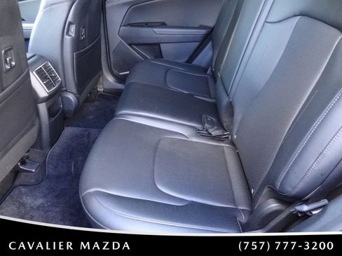 Used 2025 Kia Sportage EX AWD/4WD image 12