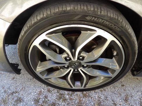 Used 2016 Kia Forte SX image 13