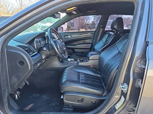 Used 2021 Chrysler 300 S RWD image 5