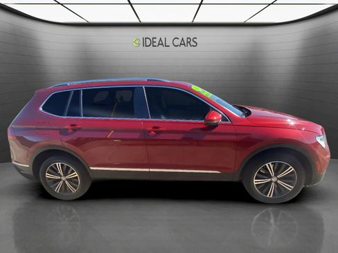 Used 2018 Volkswagen Tiguan SEL FWD image 4