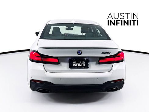 Used 2022 BMW 530i w/ M Sport Package image 6