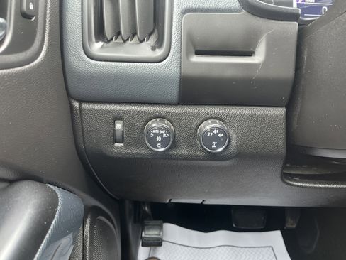 Used 2016 Chevrolet Colorado Z71 image 23