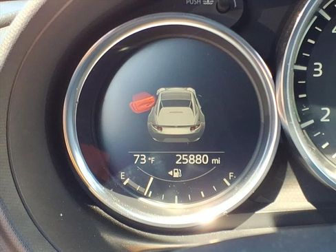 Used 2021 MAZDA MX-5 Miata RF Grand Touring image 16