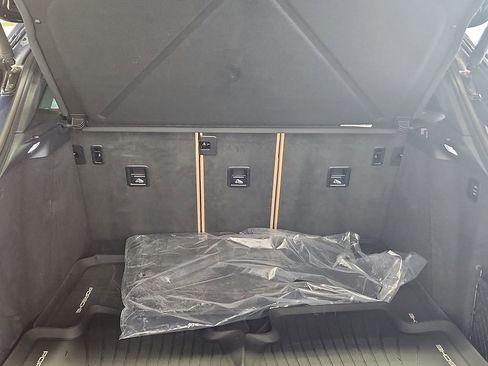 Used 2021 Porsche Macan GTS image 29