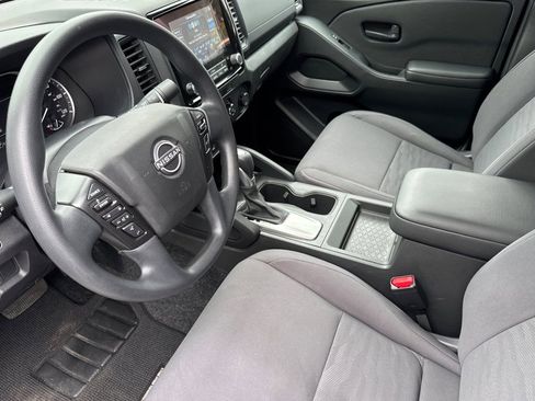 Used 2024 Nissan Frontier S w/ Tow Package AWD/4WD image 9