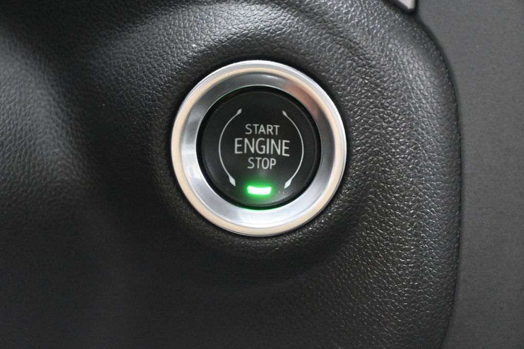 Used 2024 Chevrolet Silverado 1500 Custom RWD image 22