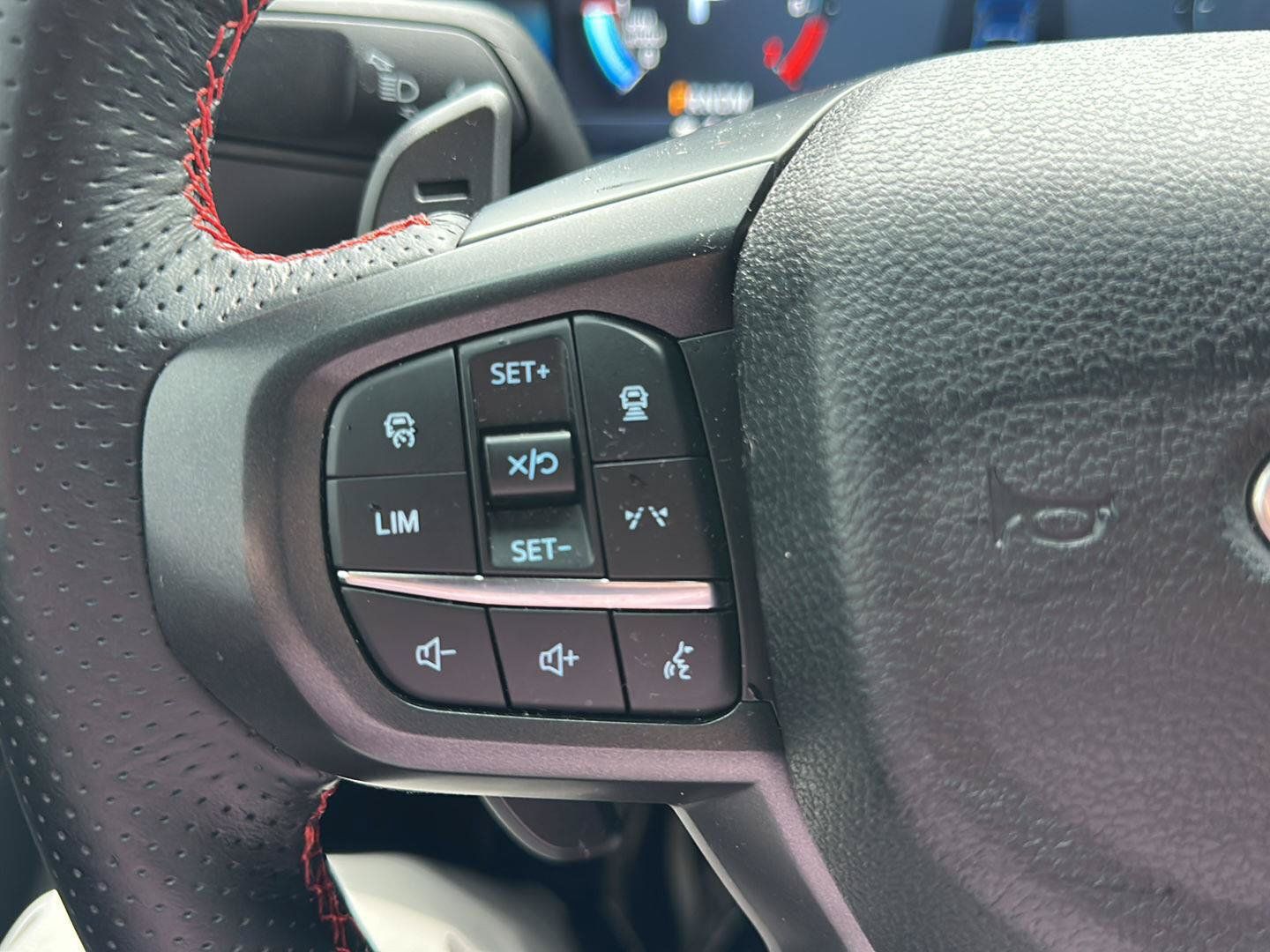 Used 2025 Ford Ranger Raptor AWD/4WD image 16
