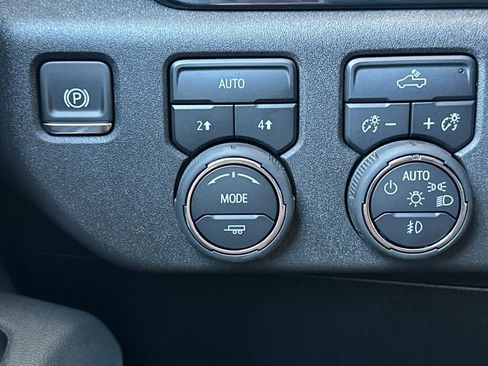 New 2025 Chevrolet Silverado 1500 RST w/ Rally Edition image 27