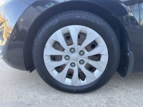 Used 2016 Hyundai Elantra GT image 20