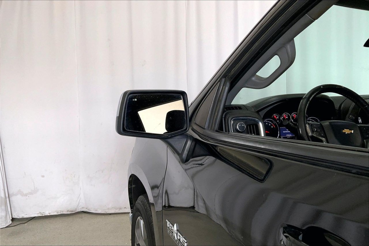 Used 2020 Chevrolet Silverado 1500 LT w/ Texas Edition RWD image 10