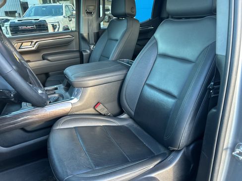 Used 2024 Chevrolet Silverado 1500 LTZ AWD/4WD image 3