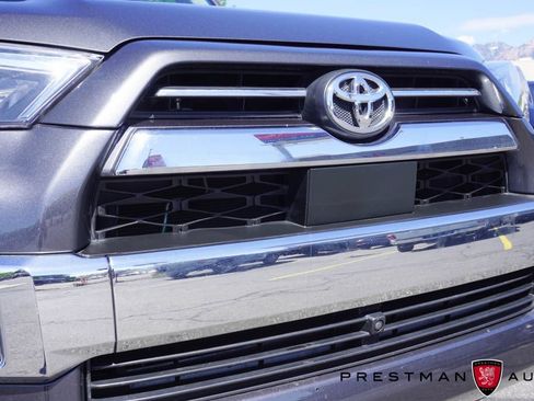 Used 2023 Toyota 4Runner Limited AWD/4WD image 17