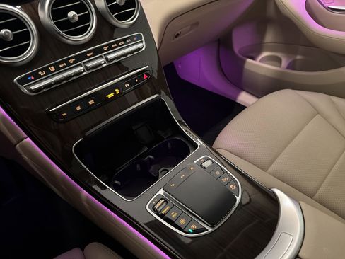 Certified 2022 Mercedes-Benz GLC 300 image 18