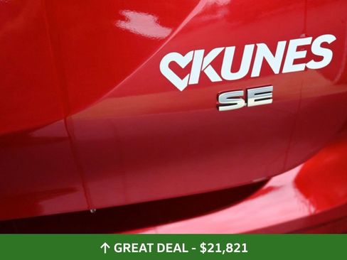 Used 2024 Mitsubishi Outlander SE image 22