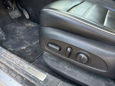 Used 2017 GMC Acadia Denali w/ Technology Package image 7