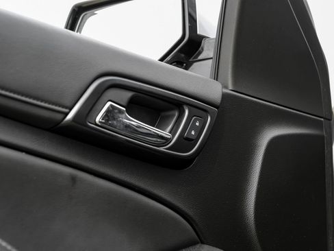 Used 2020 Chevrolet Tahoe LS RWD image 44