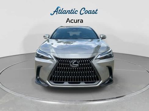 Used 2024 Lexus NX 250 FWD image 3