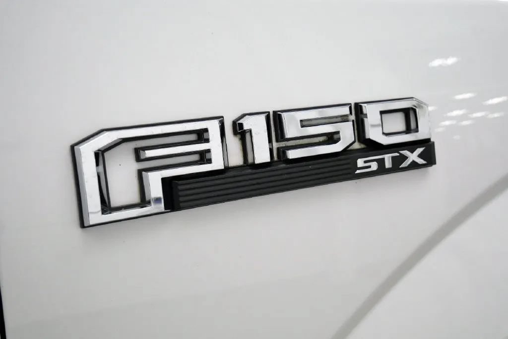 Used 2018 Ford F150 XL w/ Equipment Group 101A Mid AWD/4WD image 9