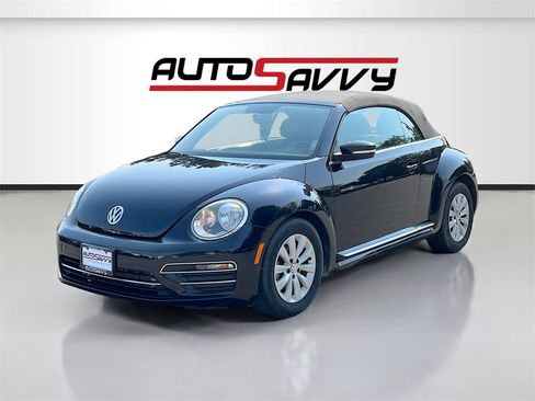 Used 2019 Volkswagen Beetle 2.0T S image 3