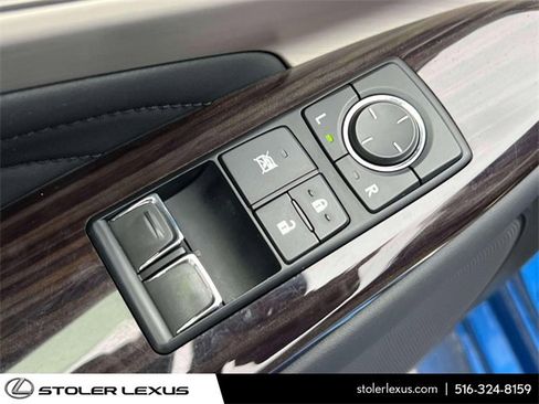 Used 2020 Lexus RC 300 AWD w/ Premium Package image 18