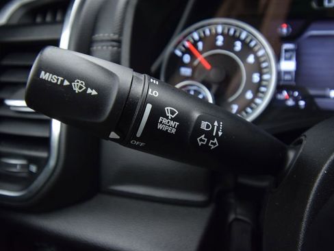 Used 2023 RAM 1500 Laramie image 37