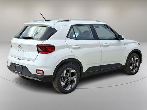 New 2026 Hyundai Venue SEL image 7
