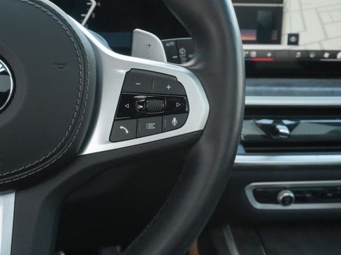 Used 2025 BMW X7 xDrive40i w/ M Sport Package AWD/4WD image 20