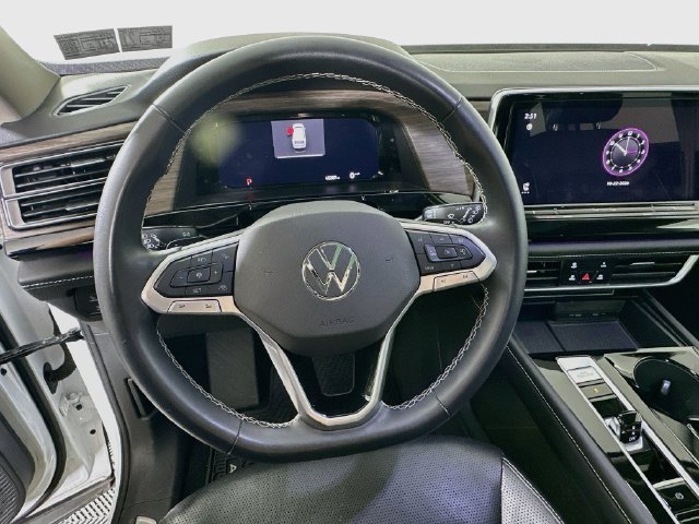 Certified 2024 Volkswagen Atlas SEL AWD/4WD image 12